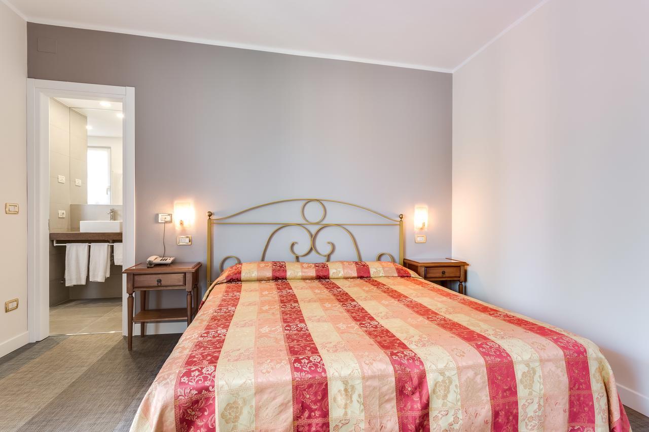 Hotel Europa Garda  Luaran gambar
