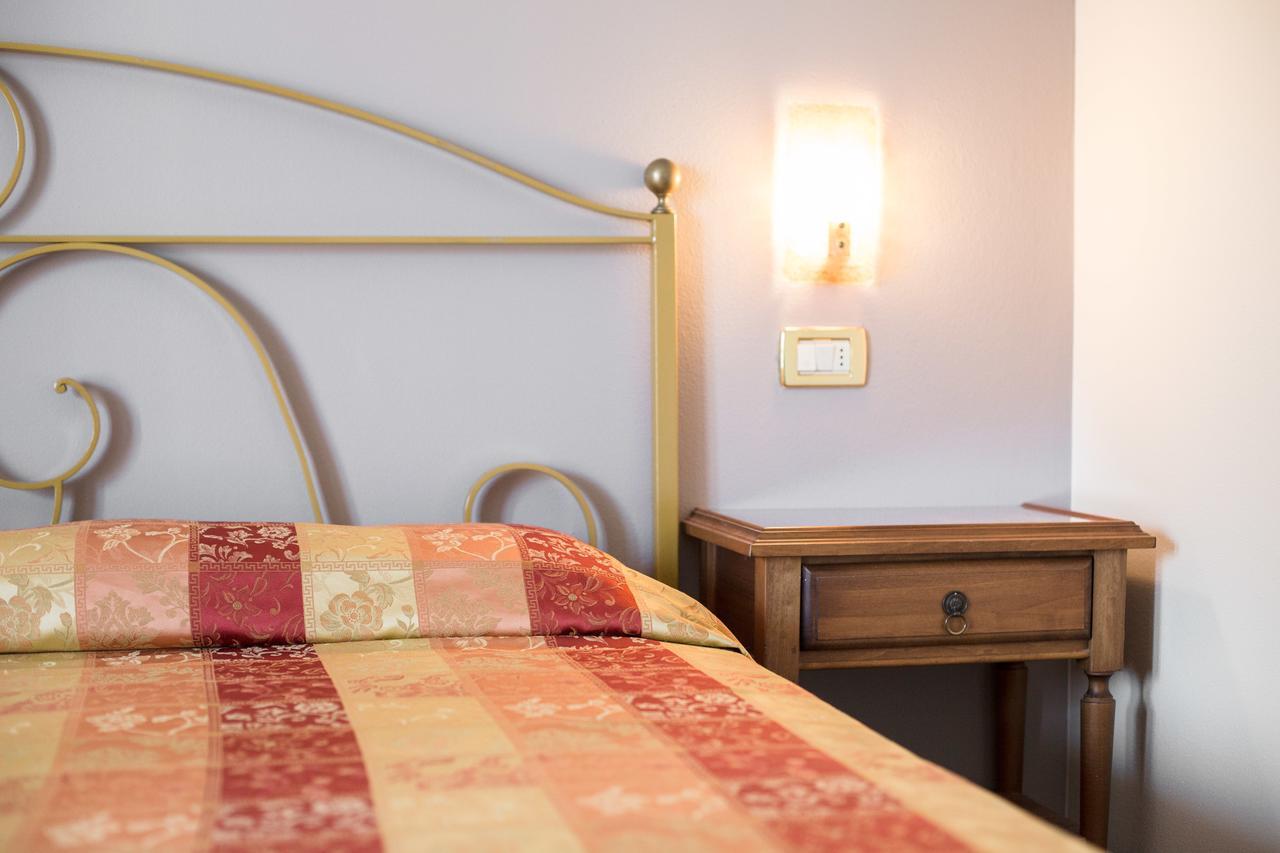 Hotel Europa Garda  Luaran gambar