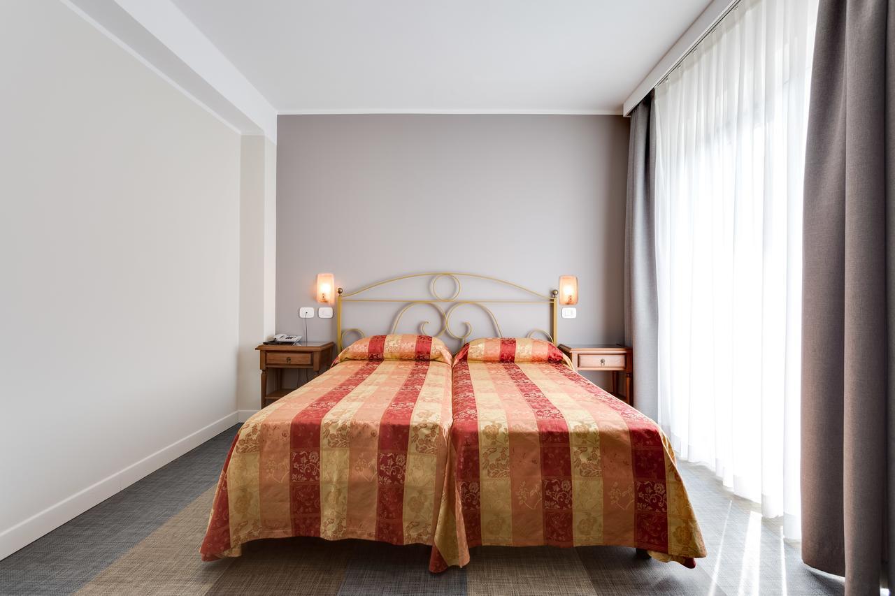 Hotel Europa Garda  Luaran gambar